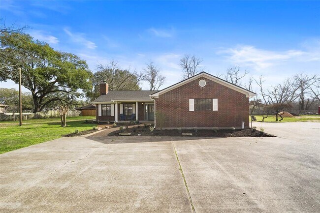 Building Photo - 4838 FM 2218 Rd