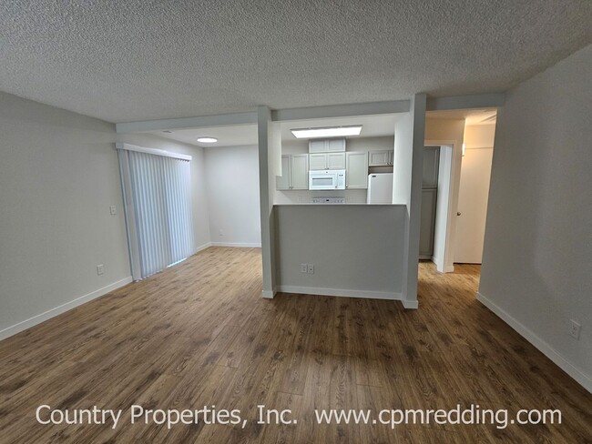 Building Photo - 1849 Parallel St