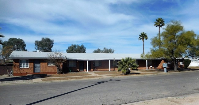 Building Photo - 51-63 N Tyndall Ave