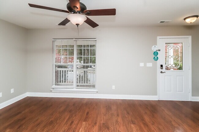 Building Photo - 13017 Autumn Trace Dr