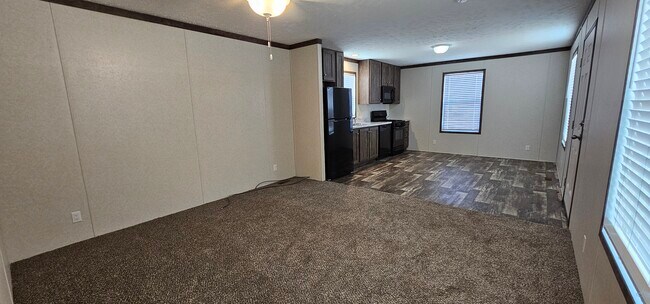 Foto del edificio - 248 Magnolia Pl