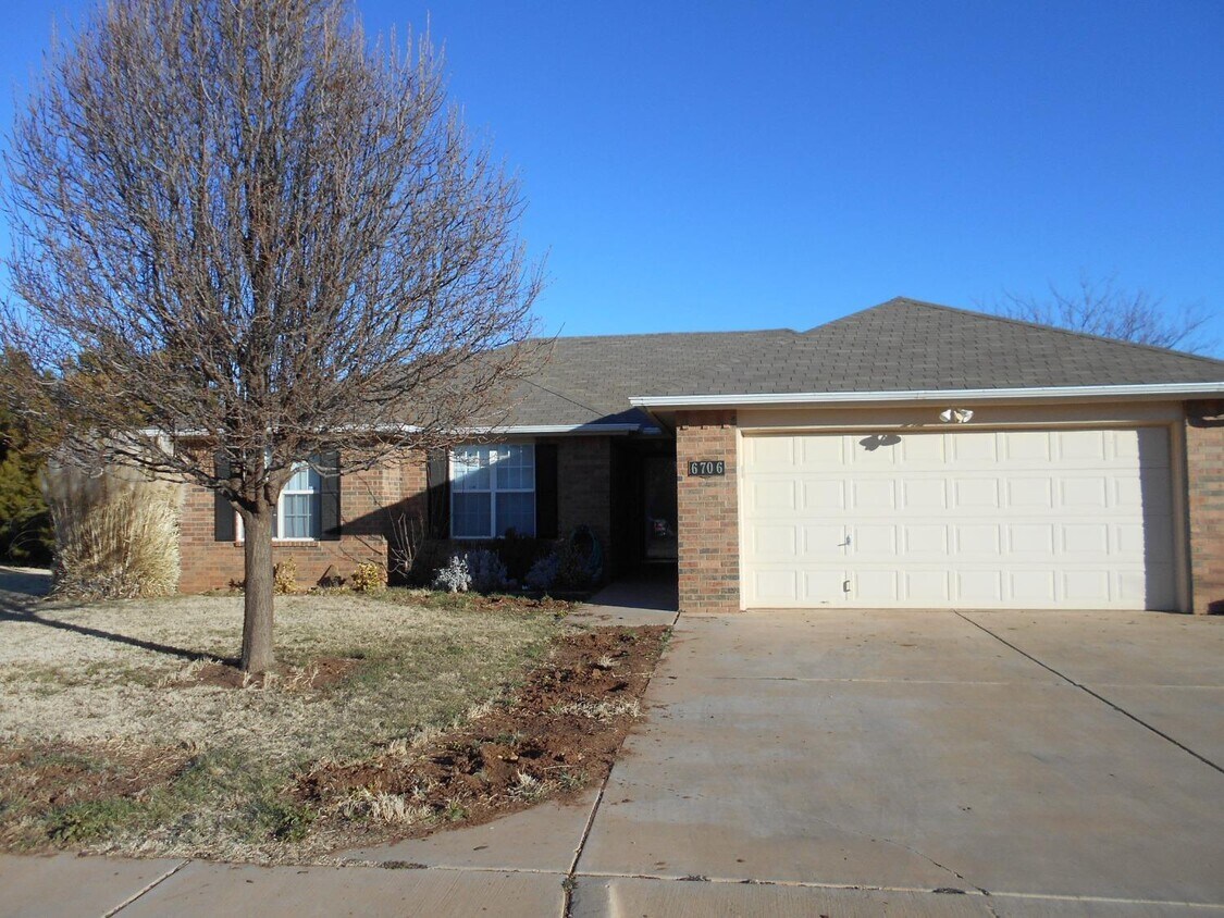 Foto principal - 6706 6th St