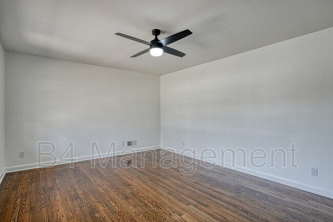 Foto del edificio - 118 1st Ave