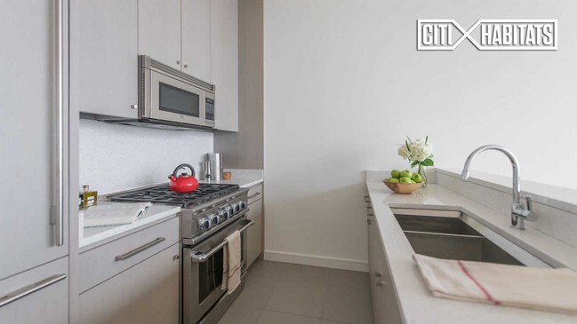 Foto del edificio - 530 W 30th St