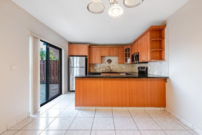 Foto del edificio - 941 Springdale Cir