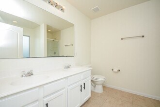 Building Photo - 15407 Key Crest Ln