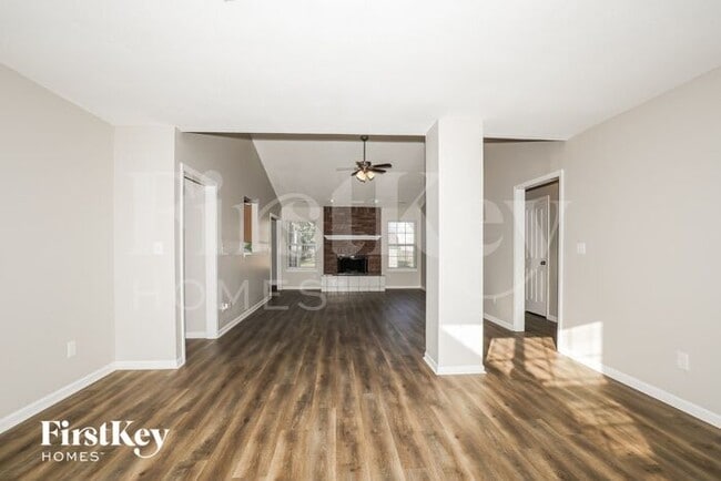 Foto del edificio - 9626 Piper Lake Dr