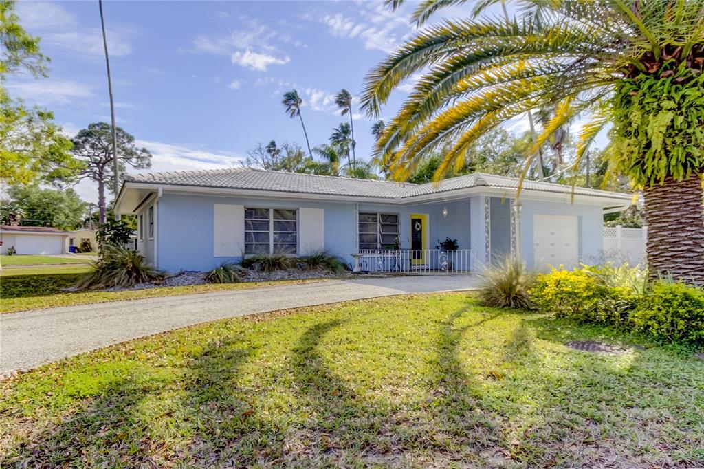 Primary Photo - 151 Buena Vista Dr N