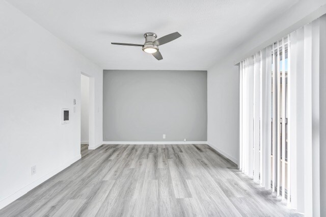 Foto del edificio - 13629 Kornblum Ave.