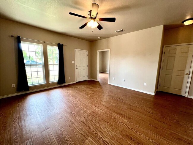 Building Photo - 1295 Harpers Trail