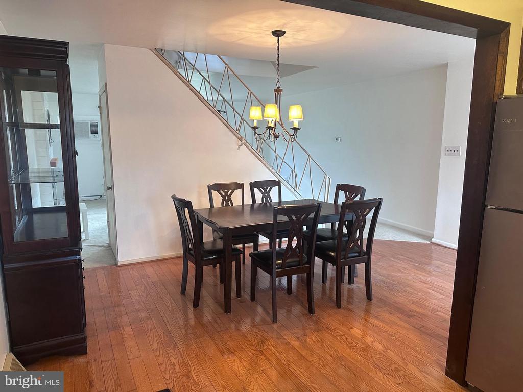 Foto principal - 3555 Churchill Ln