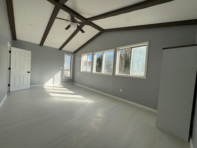 Foto del edificio - 1713 Binnacle Rd