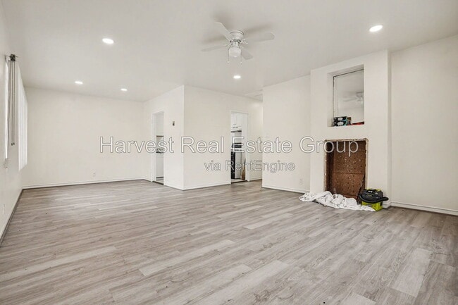 Foto del edificio - 8400 MacArthur Blvd