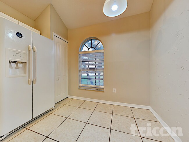 Foto del edificio - 1446 Firewheel Dr