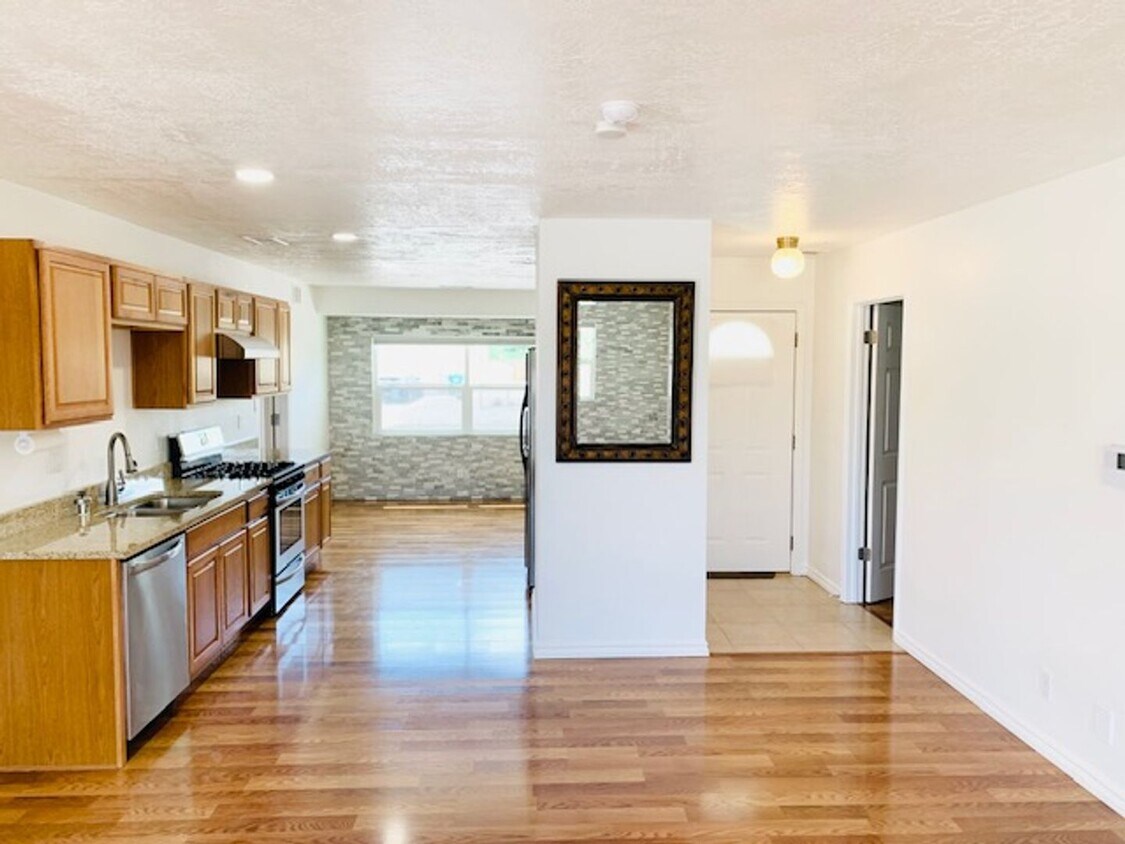 Foto principal - Spacious Home Located in Rio Rancho