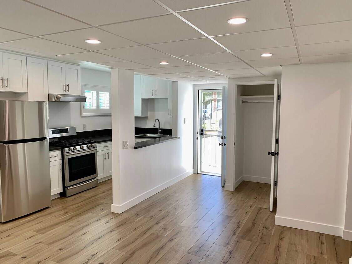 3466 Glendon Ave Unit 1, Los Angeles, CA 90034 Apartments in Los