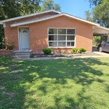 Building Photo - 520 Faulkner Ln