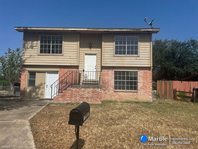 Building Photo - 4 br, 2 bath House - 2705 N 27th St