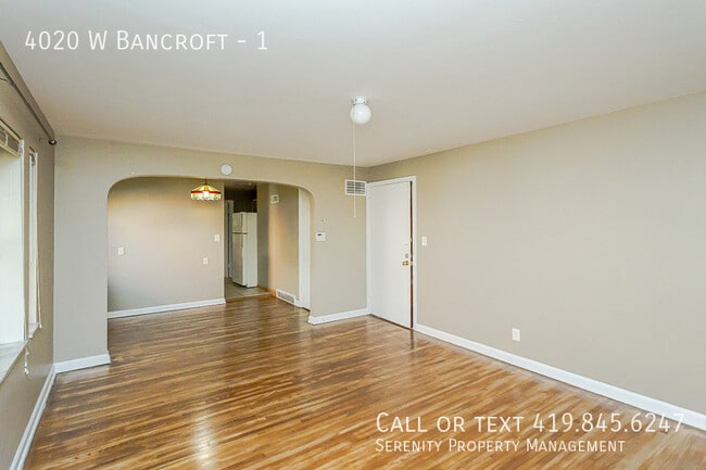 Building Photo - 4020 W Bancroft-1