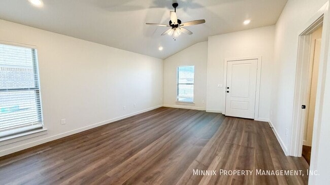 Foto del edificio - 2150 Langford Ave