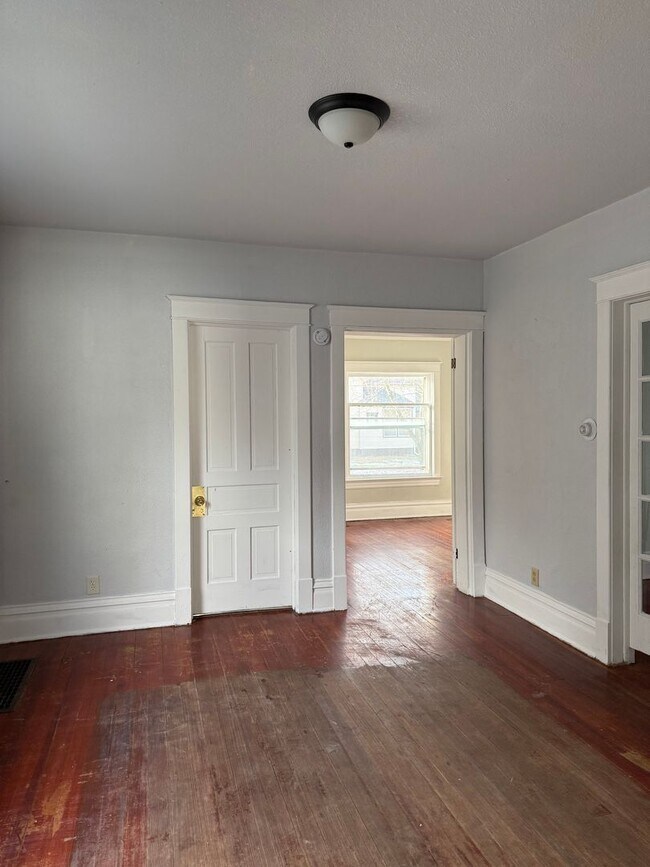 Foto del edificio - 1305 S 12th St