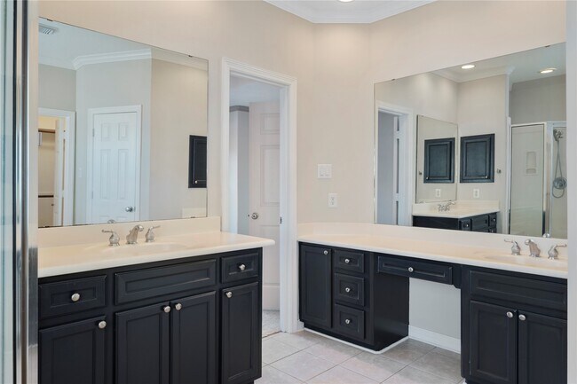 Foto del edificio - 1515 Hyde Park Blvd