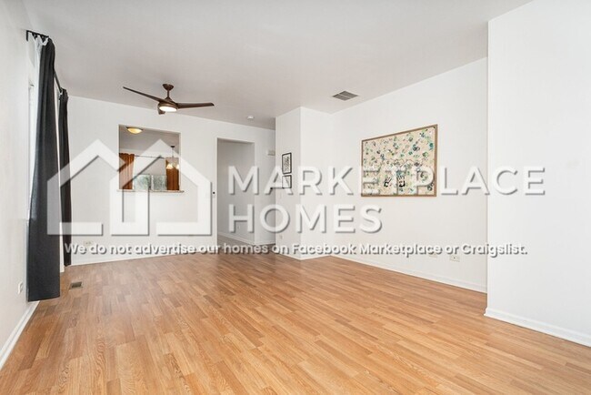 Foto del edificio - 3822 Adesso Ln