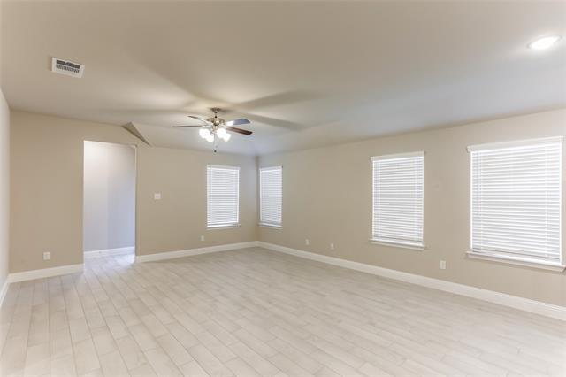 Building Photo - 701 Rain Barrel Pl