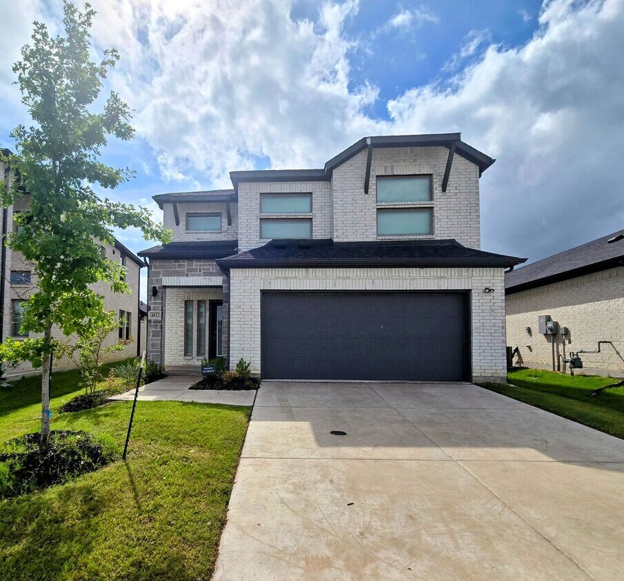 Primary Photo - 4812 Grandiose Dr