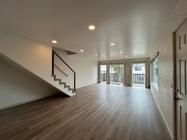 Foto del edificio - Beautiful Remodeled Home In Cardiff