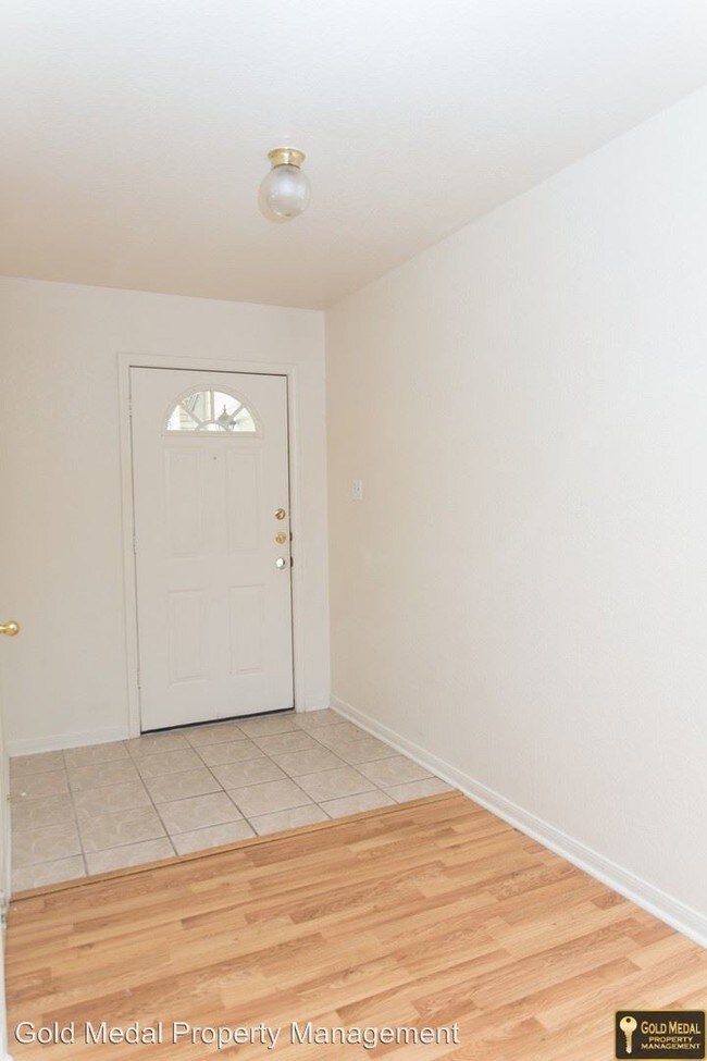 Building Photo - 3921 Oak Valley Dr