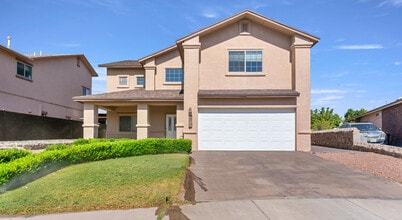 Building Photo - 1529 Luz De Sol Dr