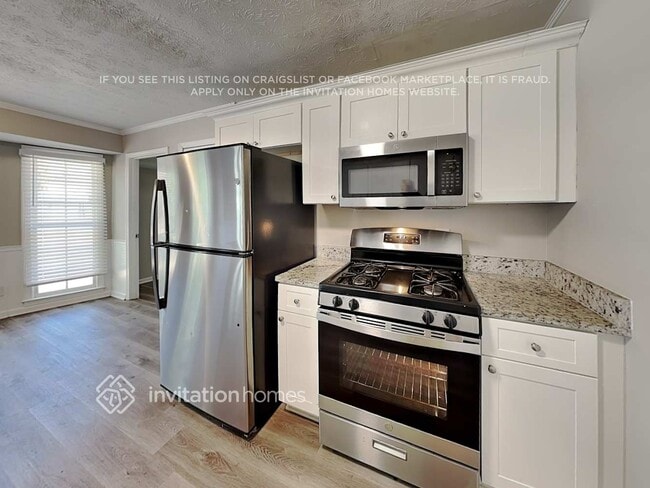 Building Photo - 562 Rollingwood Dr