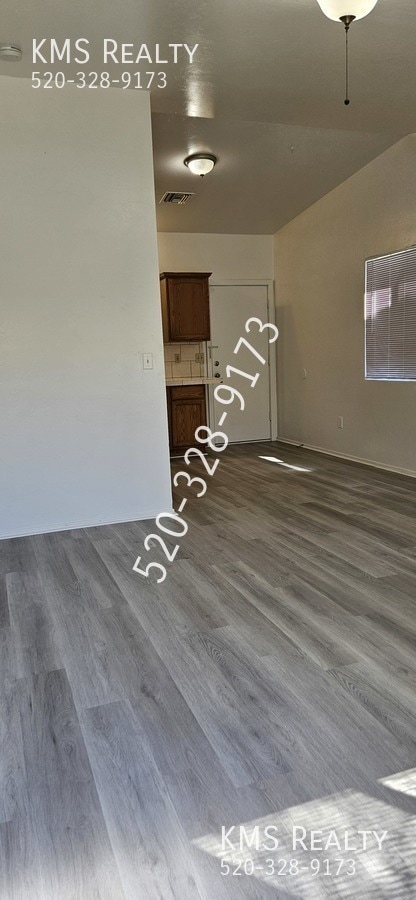 Foto del edificio - 1616 N Mohave Ave