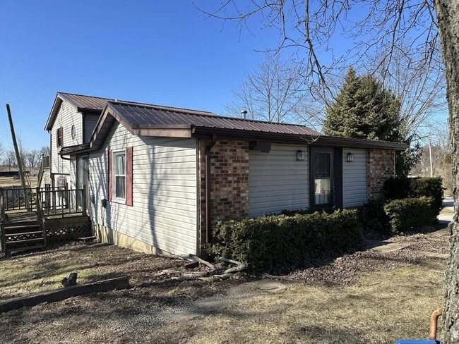 Building Photo - 11247 Knoxville Rd