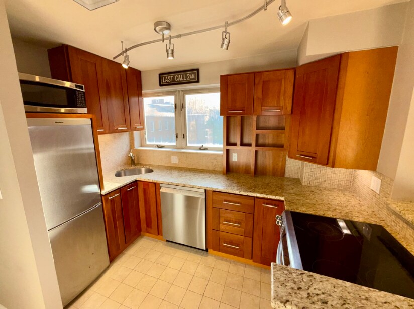 Foto principal - 350 North St