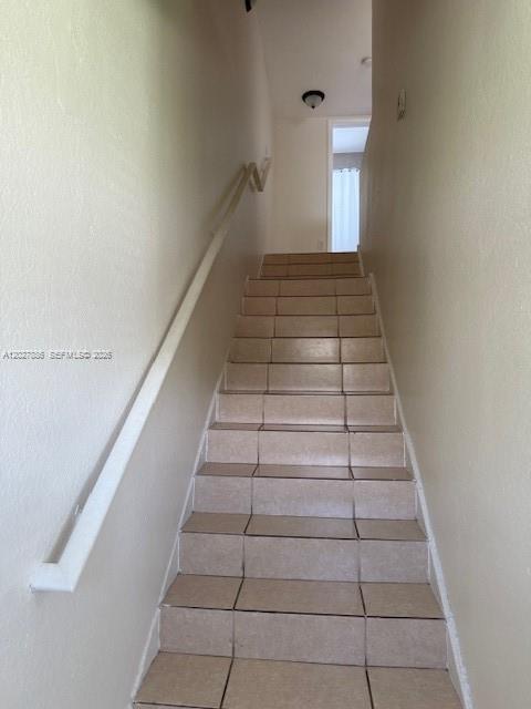 Foto del edificio - 215 NW 84th St