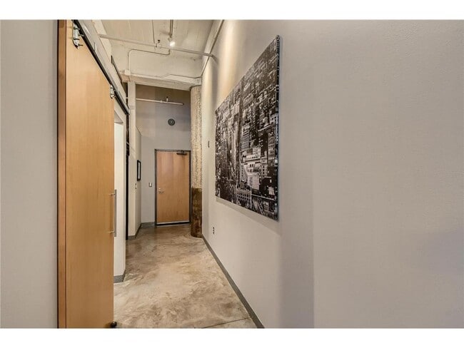 Foto del edificio - 700 N Washington Ave