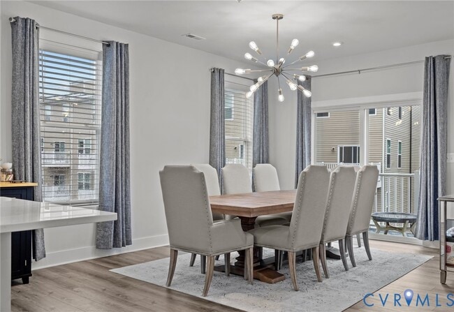 Building Photo - 2628 Lassen Pl