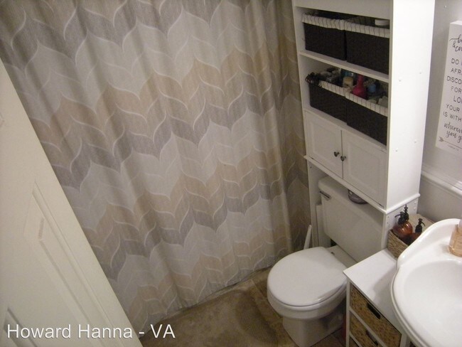Foto del edificio - 3 br, 2 bath House - 125 Wellesley Drive