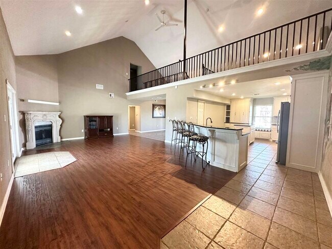 Foto del edificio - 6937 NE Watts Rd