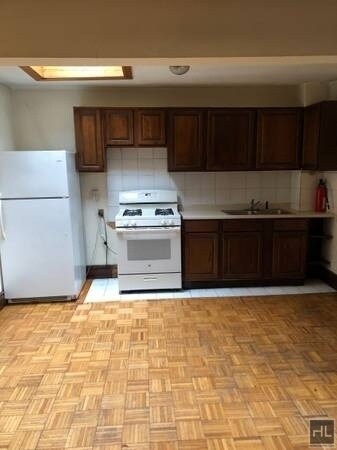 Building Photo - 582 ST MARKS AVENUE