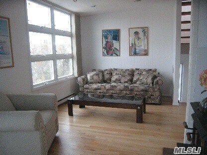 Building Photo - 206 Dune Rd