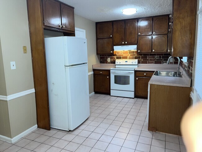 Foto del edificio - 8431 Moultrie Dr