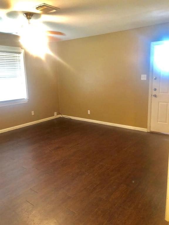 Building Photo - 8733 Lugary Dr