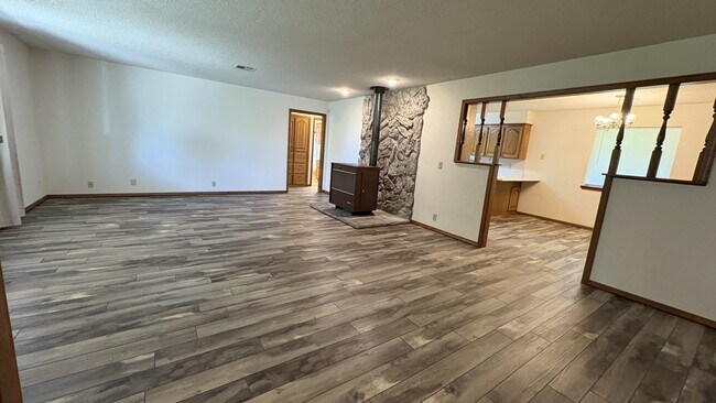 Foto del edificio - 8519 S Coltrane Rd