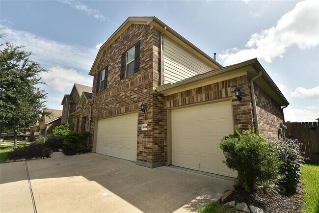 Foto del edificio - 5118 Kingship Ct