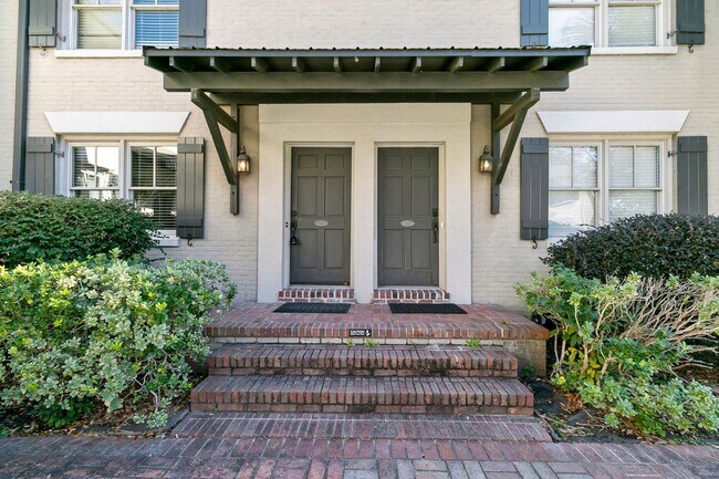 Foto del edificio - 552 Savannah Hwy