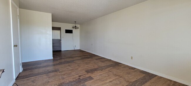 Foto del edificio - 1530 N 15th St