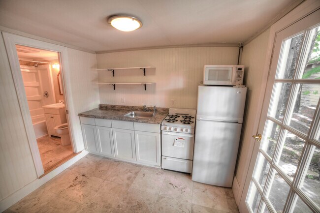 Foto del edificio - 2606 S Carrollton Ave